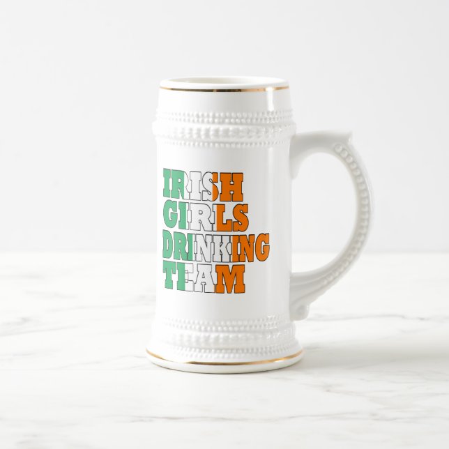 Irisches Mädchen-Trinkteam Bierglas (Rechts)