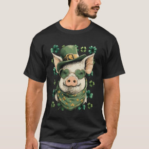 Irisches Schwein mit Herz-Sonnenbrille Shamrocks S T-Shirt
