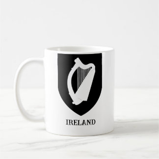 Irisches Wappen Schwarz-Weiß-Minimalistische Kunst Kaffeetasse