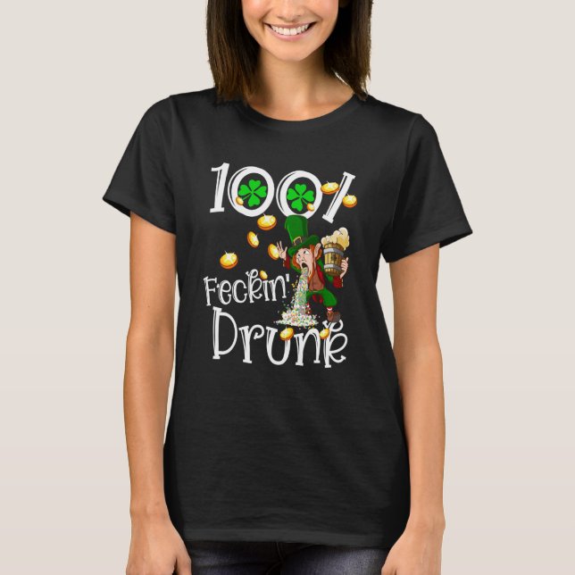 Irish 100 Feckin Drunk Leprechaun Puking Drink Pat T-Shirt (Vorderseite)