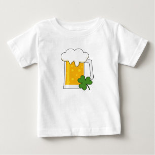 Irish Beer Tasse mit Kleeblatt Clover Baby T-shirt