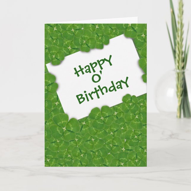 Irish Birthday Message in Shamrocks Karte (Vorderseite)
