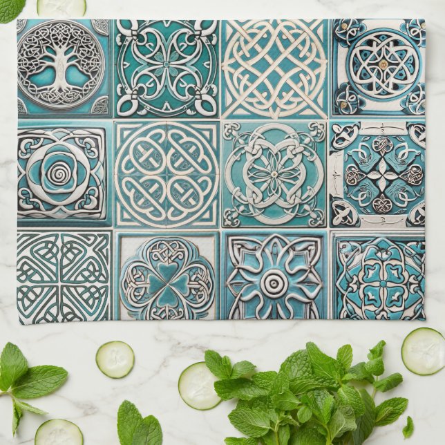 Irish Celtic Tiles Geschirrtuch (Gefaltet)