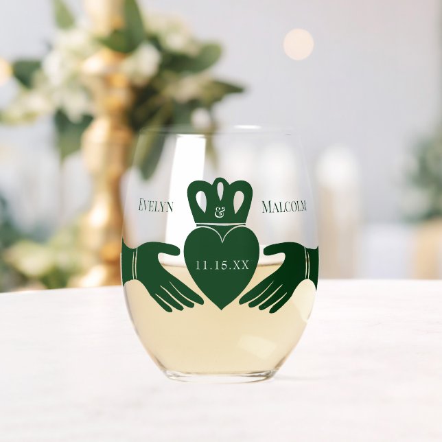Irish Claddagh Ring Simple Graphic Green Weinglas Ohne Stiel (Insitu (Hochzeit))