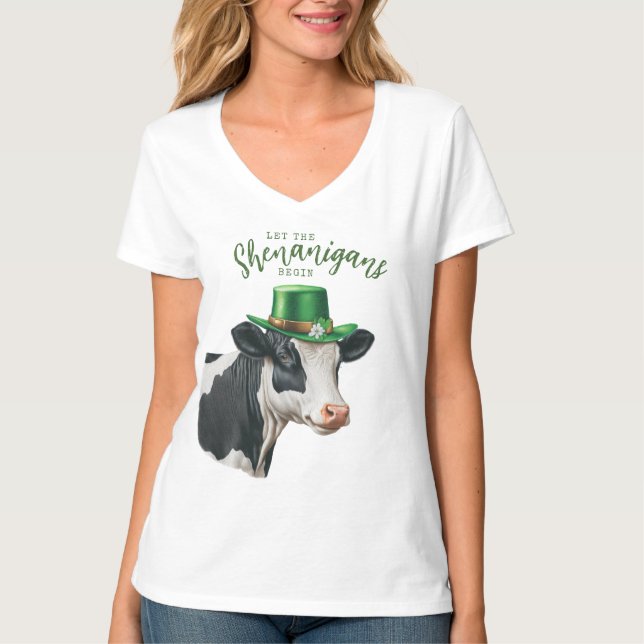 Irish Cow | Lass der Shenanigans Begin T-Shirt (Vorderseite)