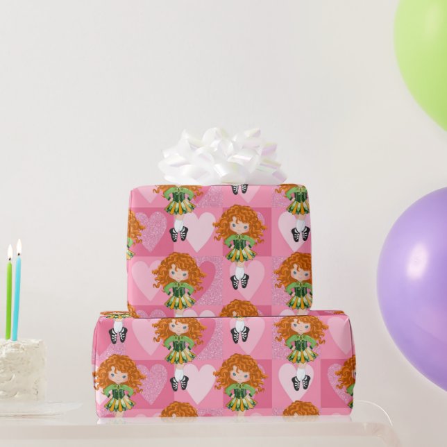 Irish Dance Pink Monochrome Herz Geschenkpapier (Partygeschenke)