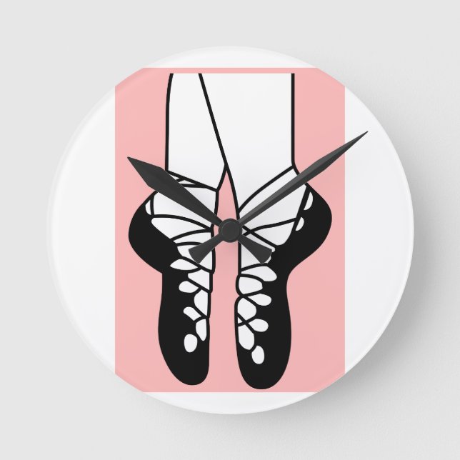 IRISH DANCE SHOES RUNDE WANDUHR (Vorderseite)