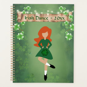 Irish Dancer mit Red Hair and Clovers Dance Planer