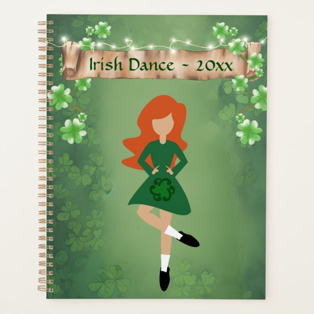 Irish Dancer mit Red Hair and Clovers Dance Planer (Vorderseite)