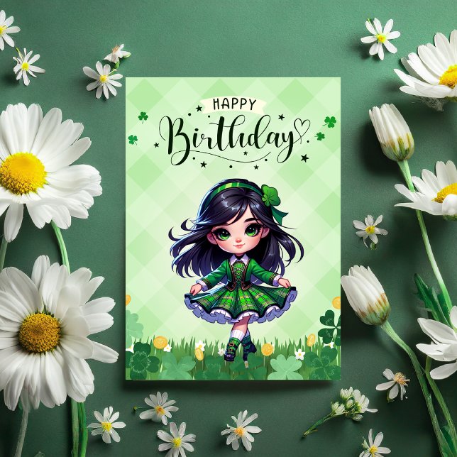 Irish Dancing Lass Birthday Grußkarte Dankeskarte (Irish Dancing lass on a Happy Birthday Card in green on backdrop of dark green and fresh daisies.)