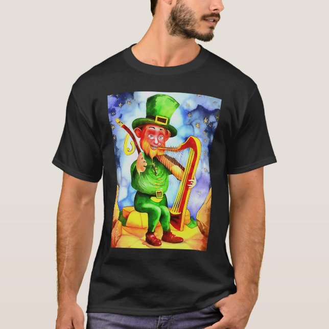 Irish Elf With Fiddle and Harp T-Shirt (Vorderseite)