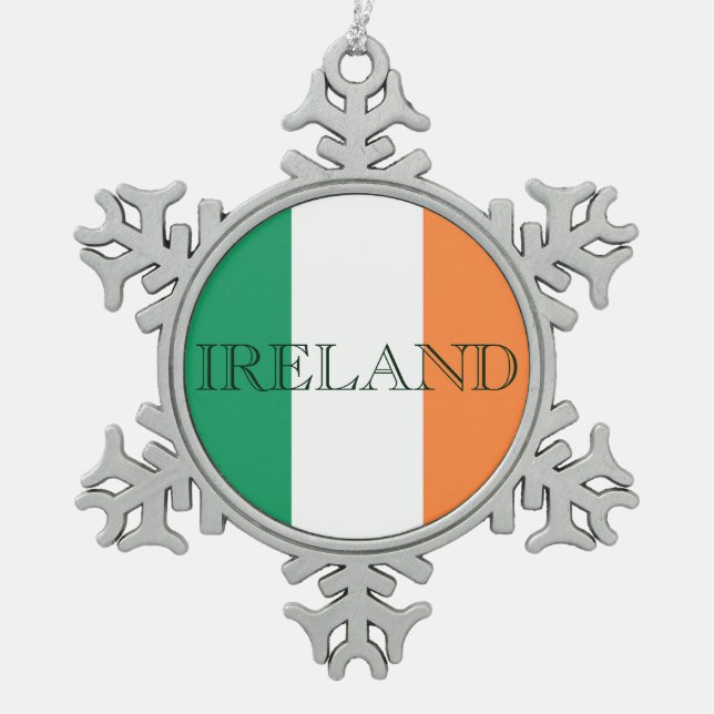 Irish Flag Ireland Orncum Schneeflocken Zinn-Ornament (Vorderseite)