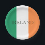 Irish Flag Ireland Pappteller<br><div class="desc">Irish Flag Irland Paper Teller Design © Trinkets and Things 2017 - AHP Design. Alle Rechte vorbehalten.</div>