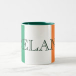 Irish Flag Ireland Zweifarbige Tasse<br><div class="desc">Irish Flag Irland Zwei-Tone-Tasse Design © Trinkets and Things 2017 - AHP Design. Alle Rechte vorbehalten.</div>