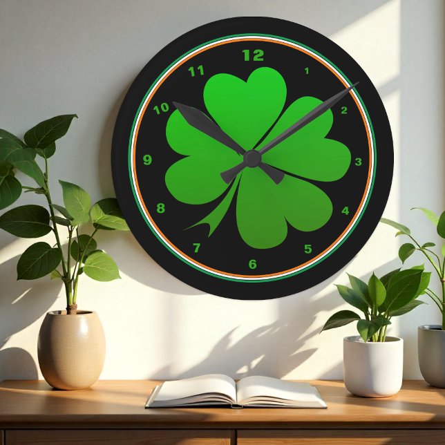 Irish Flag, Kleeblatt, Ireland Zuhause, St Patrick Runde Wanduhr (Von Creator hochgeladen)