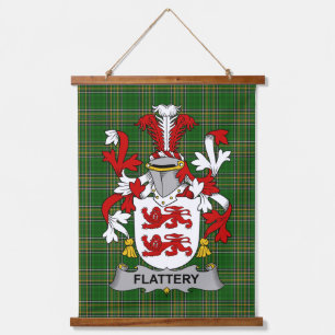 Irish Flattery oder O_Flattery Coat of Arms Family Wandteppich Mit Holzrahmen