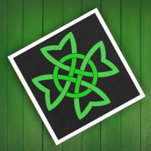 Irish Green Celtic Knot