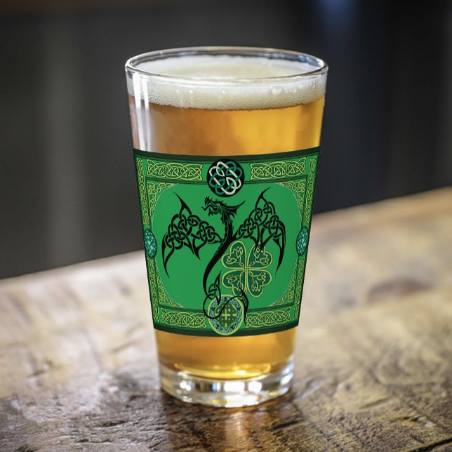 Irish Green Dragon Celtic Glas (Von Creator hochgeladen)