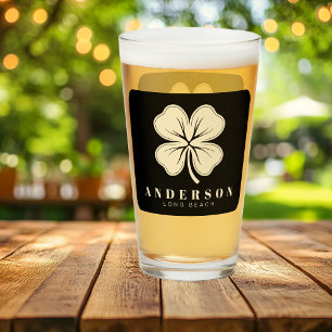 Irish Lucky Vierblättriges Kleeblatt mit Name Blac Glas