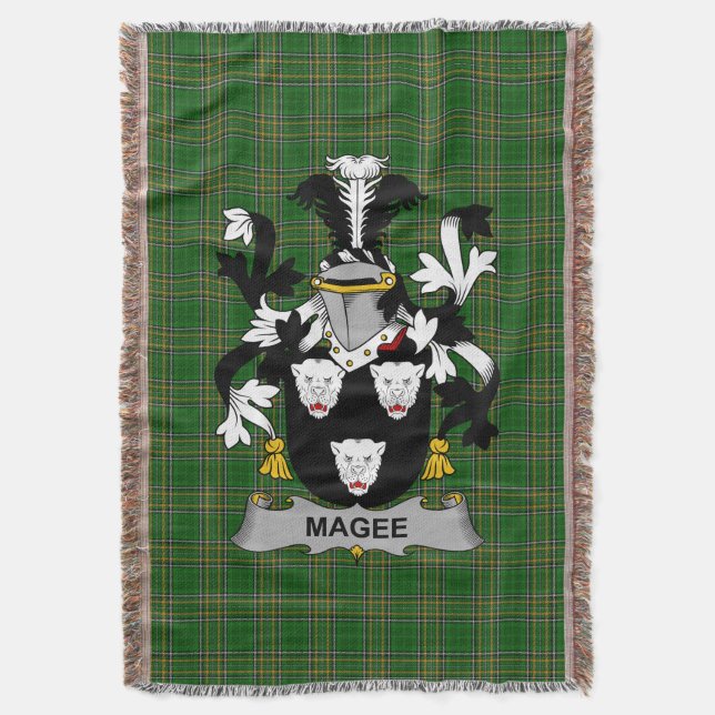 Irish Magee oder McGee Coat of Arms Familienwappen Decke (Vorderseite Vertikal)