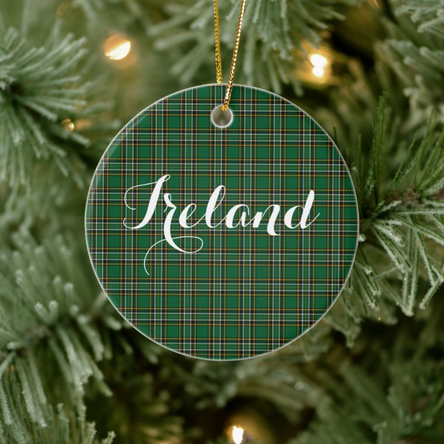 Irish National Tartan & Customizable Text Keramik Ornament (Baum)