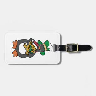 Irish Penguin hält Weihnachts-Teddybär Gepäckanhänger