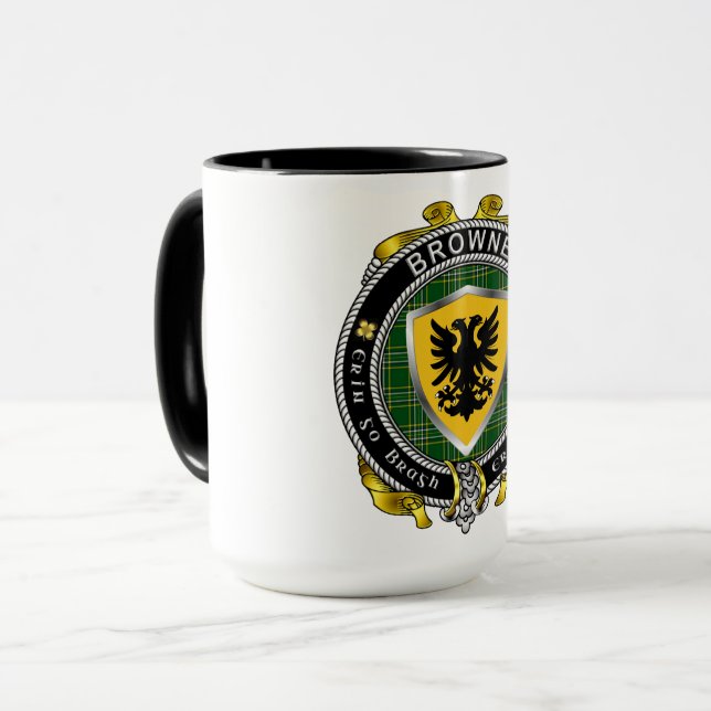 Irish Shield Abzeichen durchsuchen Tasse (Vorderseite Links)
