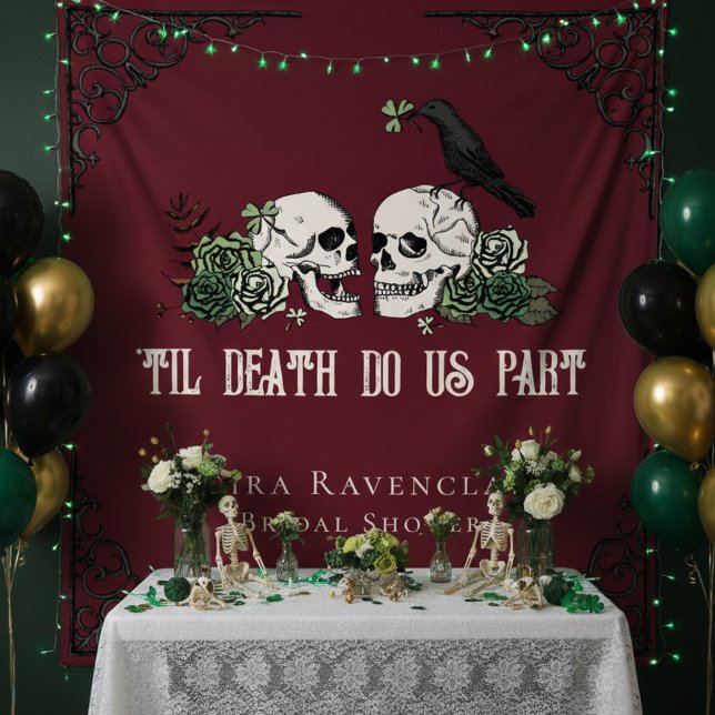 Irish Til Death Burgundy Gothic Skulls Backdrop Wandteppich (Burgundy Gothic Til Death Do Us Part Irish Bridal Shower Backdrop. Vintage Skulls, Flowers, Shamrock)