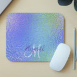 Irisierende Hübsche Personalisierte Monogramm Mousepad<br><div class="desc">Dieses Design enthält keinen Glitzer oder keine Sequenzen. Es kann in dem Bereich personalisiert sein, der durch das Ändern des Fotos und/oder Textes zur Verfügung gestellt wird. Sie können auch angepasst werden, indem Sie auf Vorlage personalisieren klicken und dann auf die Schaltfläche klicken, um weitere Optionen anzupassen, um die Hintergrundfarbe...</div>