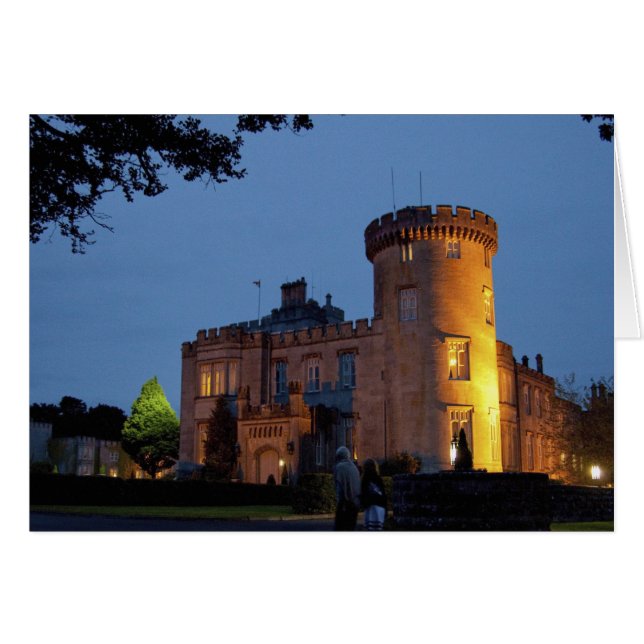 Irland, das Schloss von Dromoland bei Dämmerung, (Vorderseite (Horizontal))
