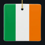 Irland (irische Flagge) Keramikornament<br><div class="desc">Anpassbare World Flag Produkte - Bitte fühlen Sie sich frei, Ihren eigenen Text hinzuzufügen.</div>