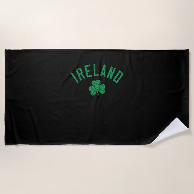 Irland Kleeblatt mit angebrochenem Text Strandtuch (Vorderseite)