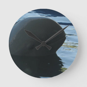 Irrawaddy Dolphin Flüchtige Blick-A-Boo Runde Wanduhr