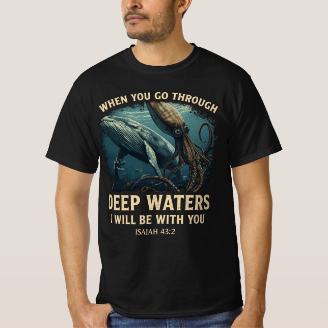 Isaiah 43:2 Whale Deep Waters Christian T-Shirt (Vorderseite)