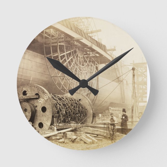 Isambard Kingdom Brunel (1806-59) neben dem Grea Runde Wanduhr (Vorderseite)