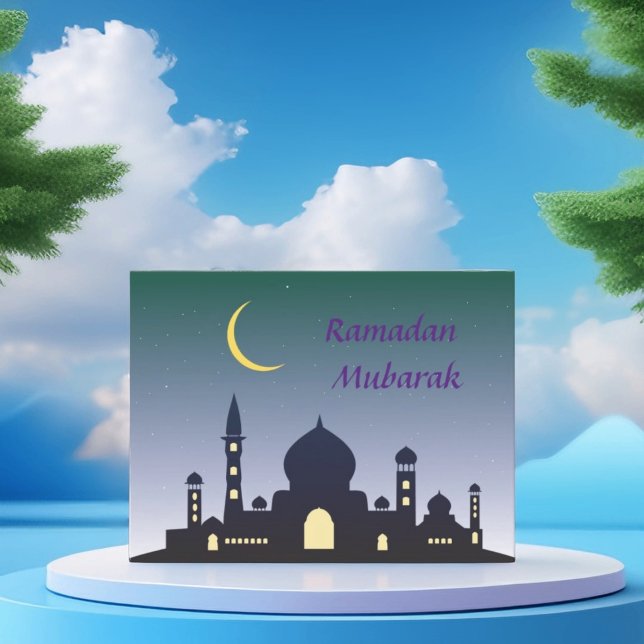 Islamischer Halbmond Ramadan Kareem Typografische  Feiertagspostkarte (Von Creator hochgeladen)