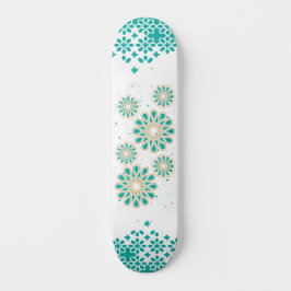 Islamisches geometrisches Muster auf türkisfarbene Skateboard