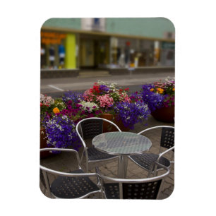 Island, Akureyri. Überblick über das Hauptgeschäft Magnet