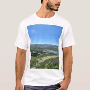 Island-Berg-Fluss-Naturfotografie-T-Shirt T-Shirt