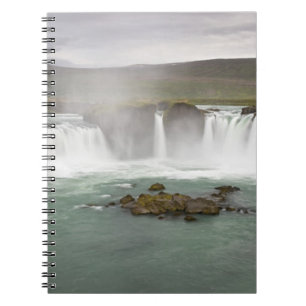 Island. Blick auf den Godafoss-Wasserfall an der Notizblock