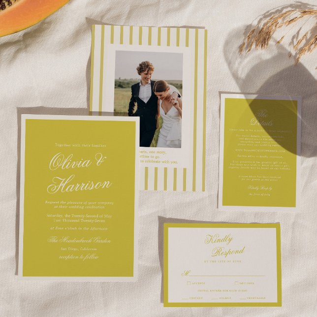 Island Citrus Yellow Elegant Script Wedding Script Einladung (Von Creator hochgeladen)