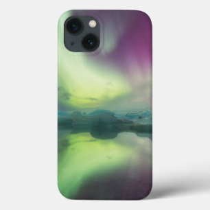 Island, Jokulsarlon. Aurora-Lichter spiegeln Case-Mate iPhone Hülle