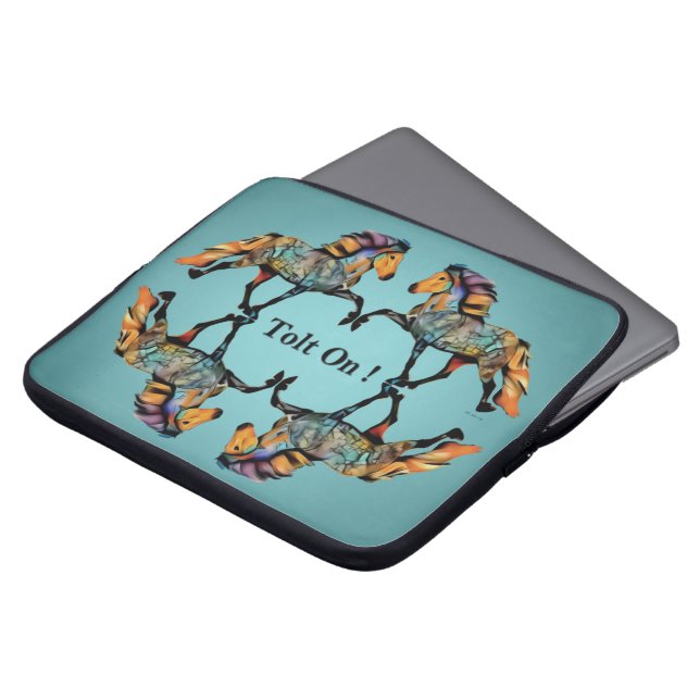 Isländische Pferde Pop Art ~ Tolt On !  Laptopschutzhülle (Vorne Oben)