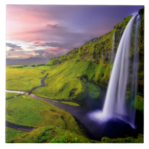 Isländischer Wasserfall Grüne Natur Foto Fliese