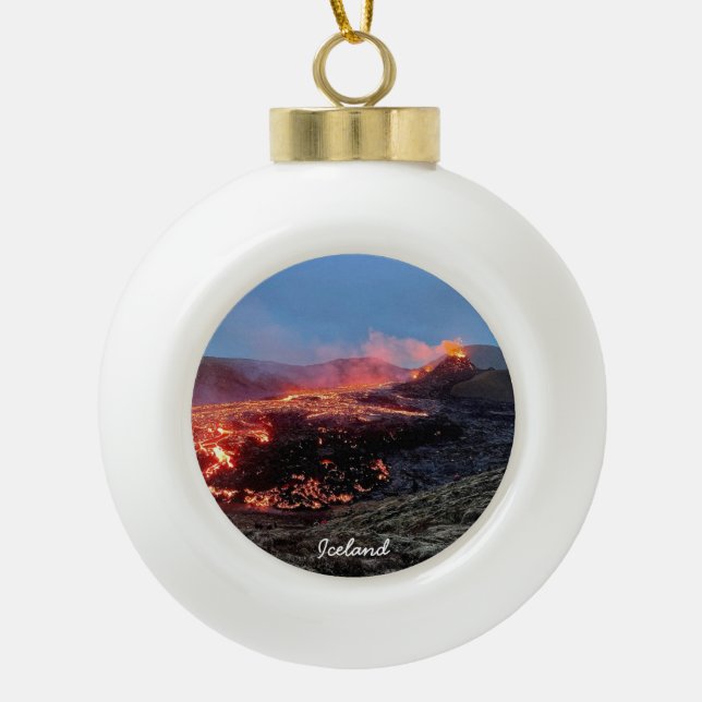 Islands Vulkan - Keramik - Weihnachtsschmuck Kugel-Ornament (Vorderseite)