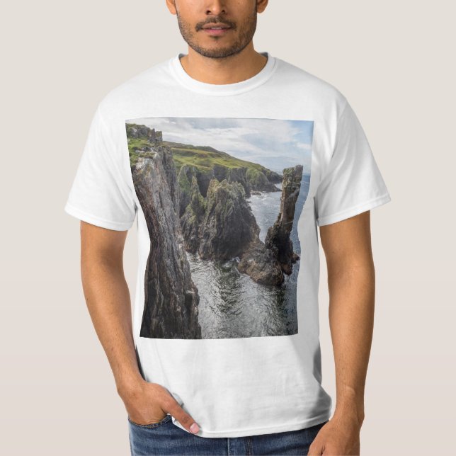Isle of Islay Sea Stack - Soldiers Rock T - Shirt (Vorderseite)