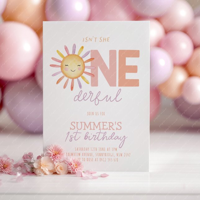 Isn't She Onederful Sun Girl 1st Birthday Einladung (Isn't she Onederful! Girl's sun 1st birthday invitation. )