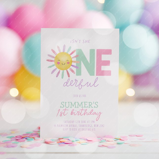Isn't She Onederful Sun Girls 1st Birthday Einladung (Isn't she Onederful! Girl's sun 1st birthday invitation in green, pink and purple. )