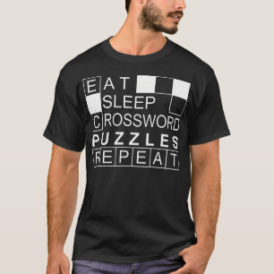 Iss Kreuzworträtsel Wiederholen Lustiges Worträtse T-Shirt