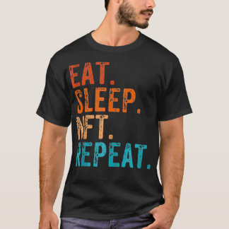 Iss Schlafe NFT Wiederhole Lustig Retro Vintage  T-Shirt